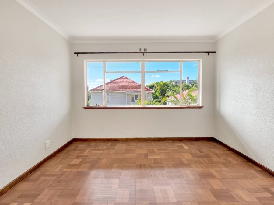 To Let 2 Bedroom Property for Rent in Sea Point Western Cape
